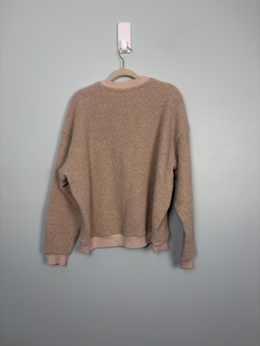 Outdoor Voices Mega Fleece Wool Blend Beige Crewneck Sweatshirt Women’s XL - Picture 6 of 9